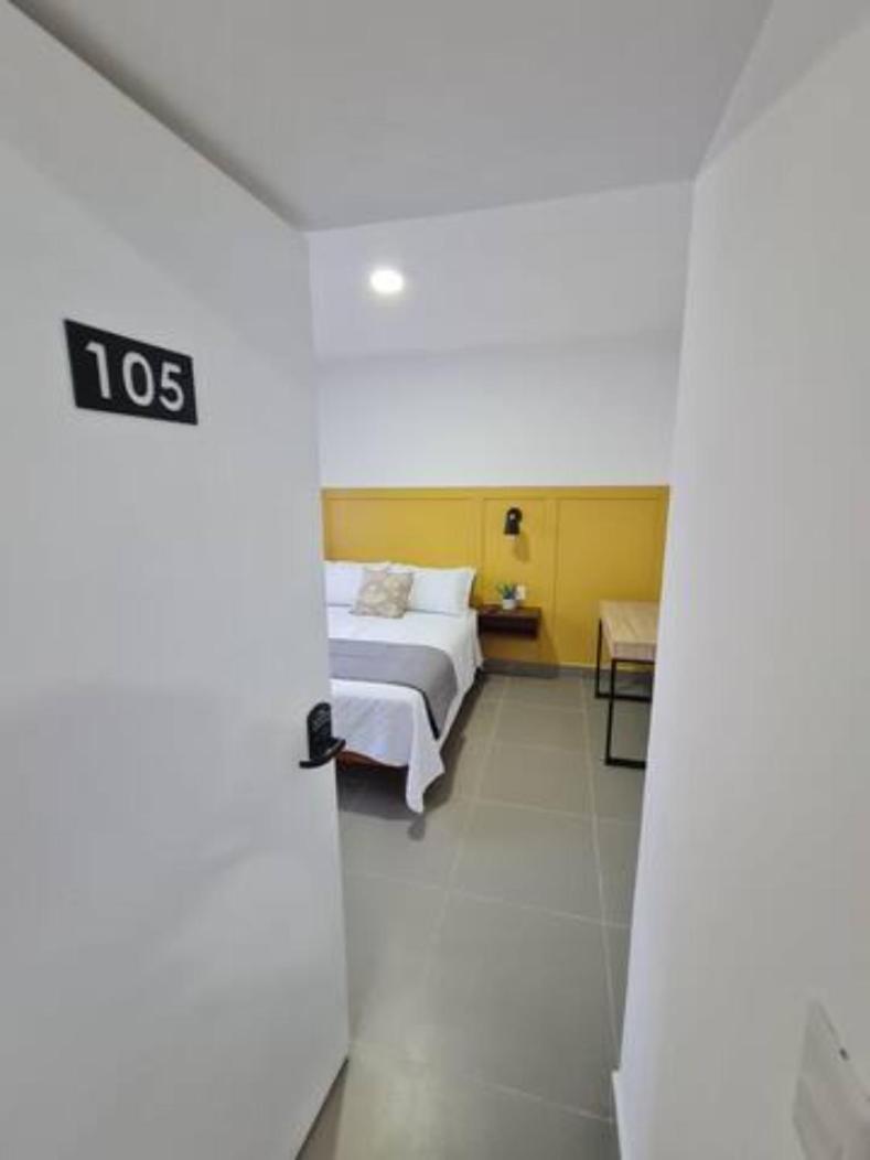 Urban Justo Sierra Aparthotel Guadalajara Exteriör bild