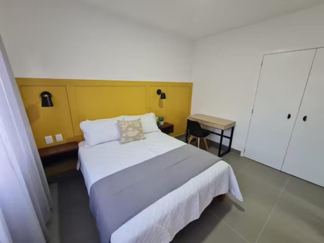 Urban Justo Sierra Aparthotel Guadalajara Exteriör bild